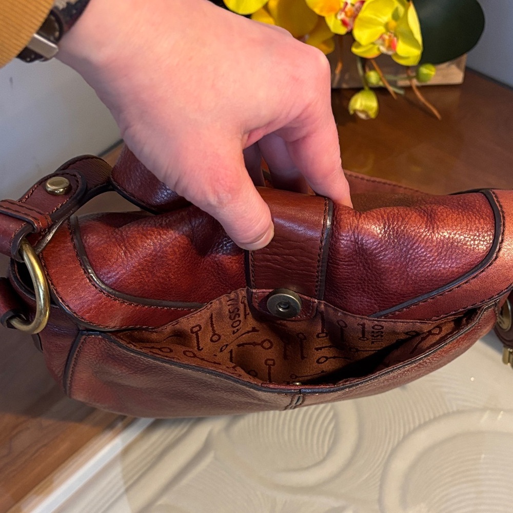 Fossil Vintage Brown Leather Crossbody Saddle Bag - Picture 7 of 14